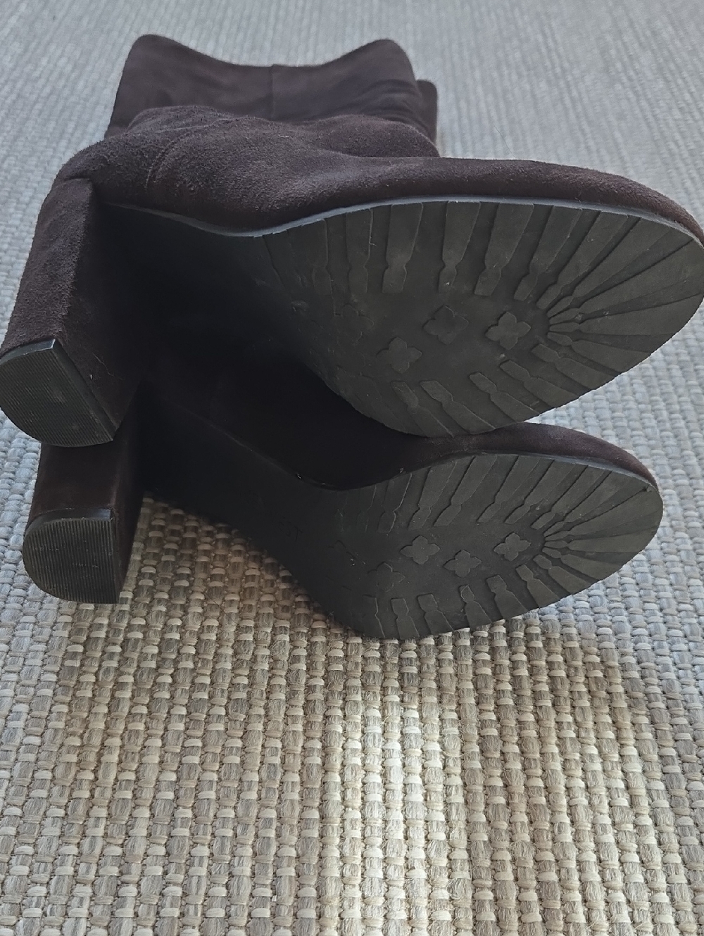 Nine West Chocolate Brown Shiryl Suede Boots Size 6.5 - Picture 2 of 8
